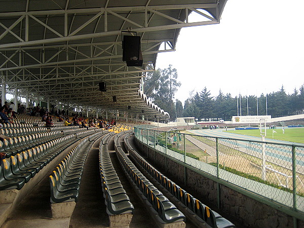 Estadio Universitario Alberto 