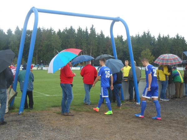 Sportplatz auf dem Quintinsberg - Karbach/Hunsrück