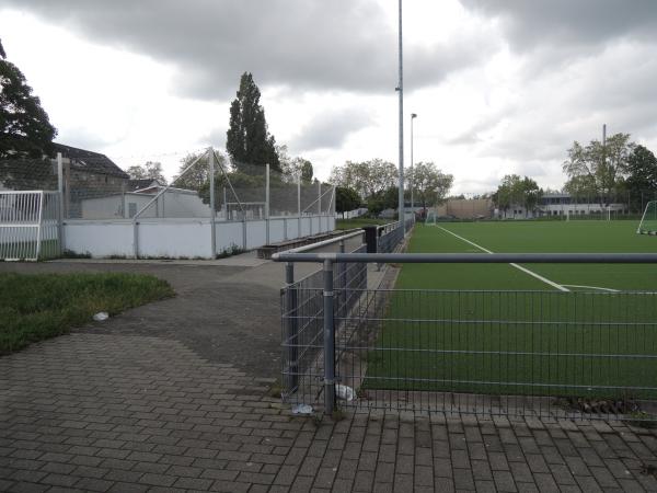 Sportplatz Lärchenstraße - Frankfurt/Main-Griesheim