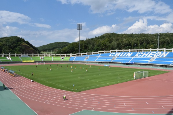 Chuncheon Songam Sports Town Main Stadium - Chuncheon