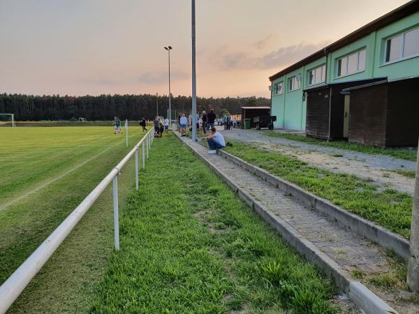 Sportanlage Anbau - Tauscha-Anbau