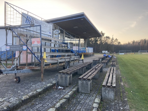 Sportgelände Am Langen See - Karlstein/Main-Großwelzheim