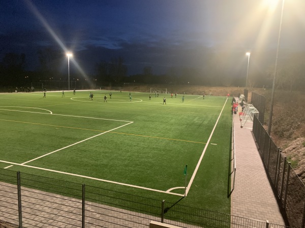 Alfred-Kunze-Sportpark Platz 4.2 - Leipzig-Leutzsch