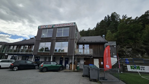 Follese Tertnes Holding Arena - Strusshamn