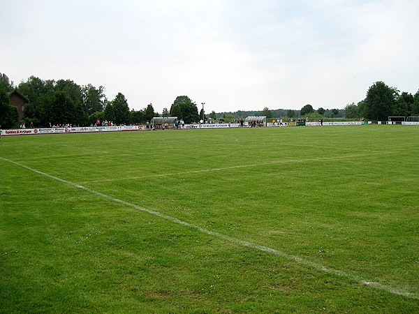 Sportanlage Am Mittelpunkt - Sassenburg-Neudorf-Platendorf
