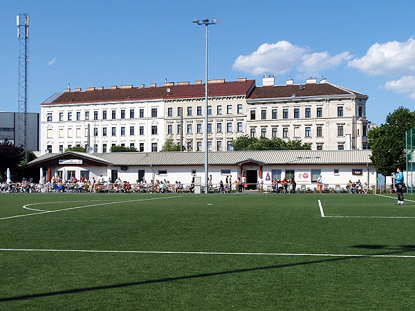 Sportplatz Oswaldgasse - Wien