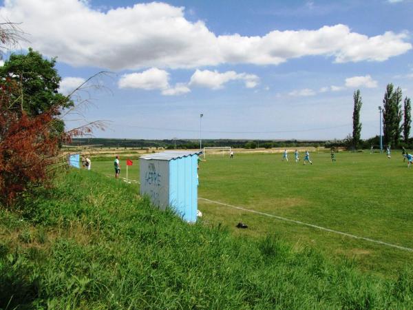 Sportzentrum Peter Müller Platz 3 - Seegebiet Mansfelder Land-Amsdorf