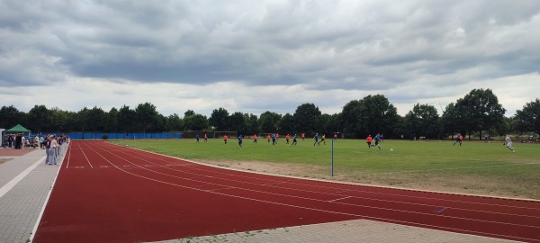 Schulsportplatz - Uetze