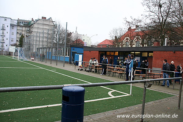 Sportplatz Beethovenstraße - Hamburg-Barmbek