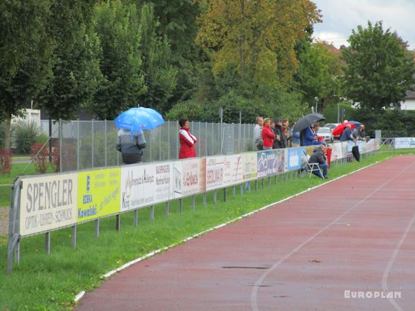 Stadion Tratteilstraße - Mering