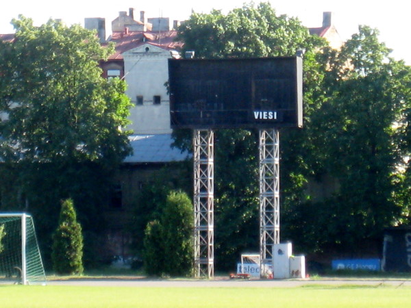 Latvijas Universitātes stadions - Rīga (Riga)