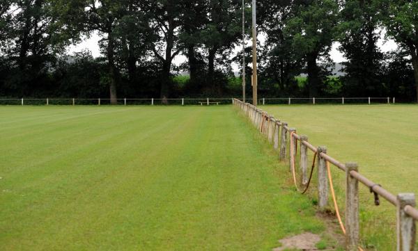 Sportanlage am Haus Rüschen B-Platz - Fresenburg-Düthe