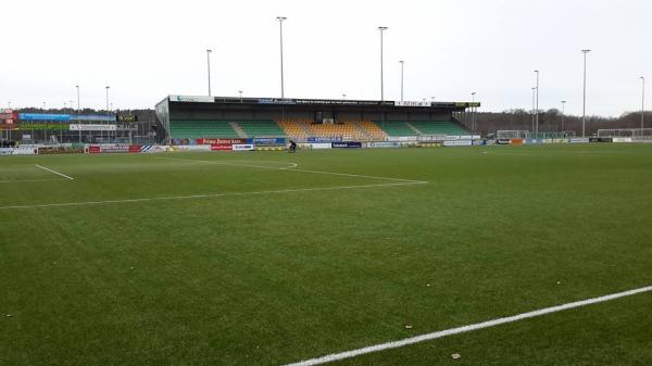 Sportpark De Wolfskamer - SV Huizen - Huizen 