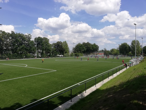 Sportplatz Haedenkampstraße - Essen/Ruhr-Altendorf