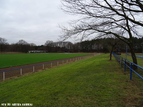 Walter-Bismark-Stadion - Celle