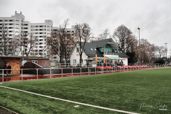 Sportplatz Stubenrauchstraße - Berlin-Rudow
