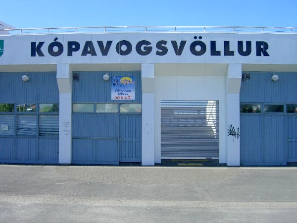 Kópavogsvöllur - Kópavogur