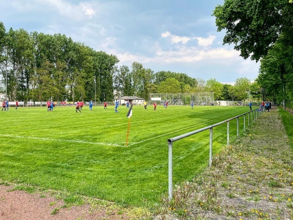 Sportplatz Im Weidengarten - St. Sebastian/Rhein