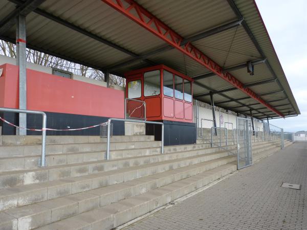 Halberg-Stadion - Taunusstein-Wehen