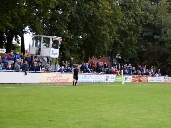 Walter-Steinkühler-Stadion - Emsdetten-Isendorf