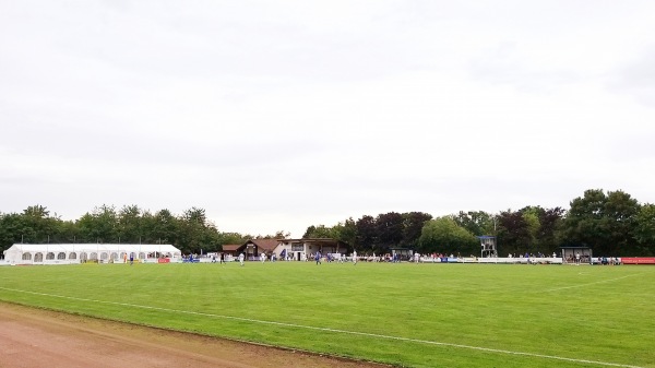 Sportplatz Am Hain - Eiterfeld