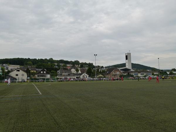 Sportplatz Auf der Au - Neunkirchen/Siegerland