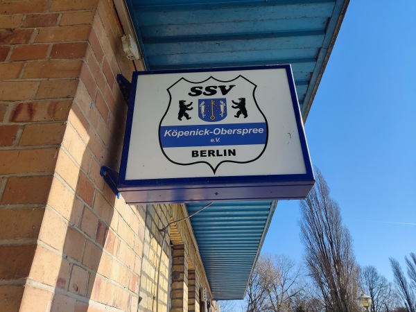 Käthe-Tucholla-Stadion - Berlin-Oberspree