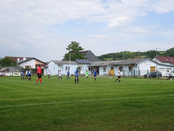 Sportplatz Sitzendorf - Sitzendorf an der Schmida