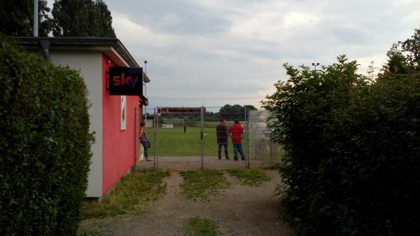 Sportplatz Eisenbahnsiedlung - Duisburg-Eisenbahnsiedlung Hohenbudberg