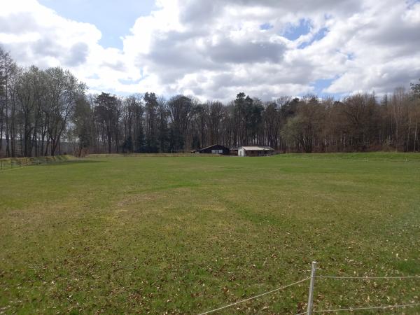 Waldsportplatz - Großholbach