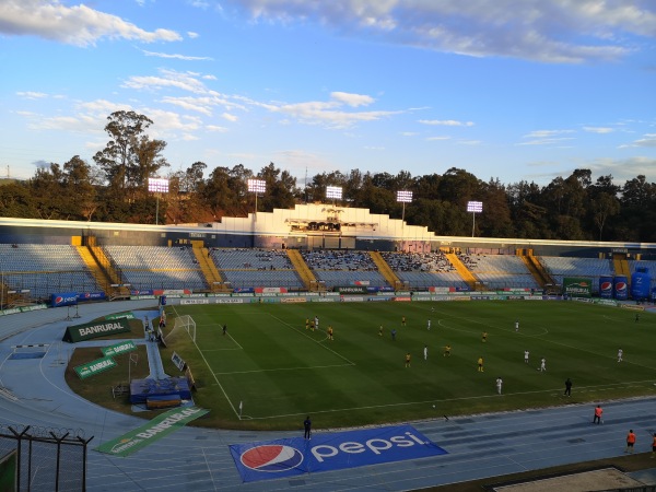 Estadio Doroteo Guamuch Flores - Ciudad de Guatemala