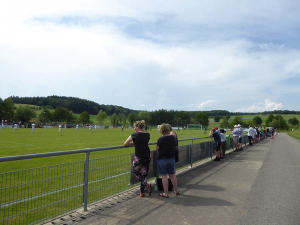 Hasselbach-Stadion - Ravenstein-Oberwittstadt