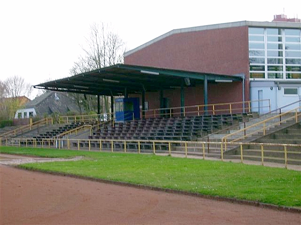 Jürgen-Grabowski-Sportfeld - Wiesbaden-Biebrich
