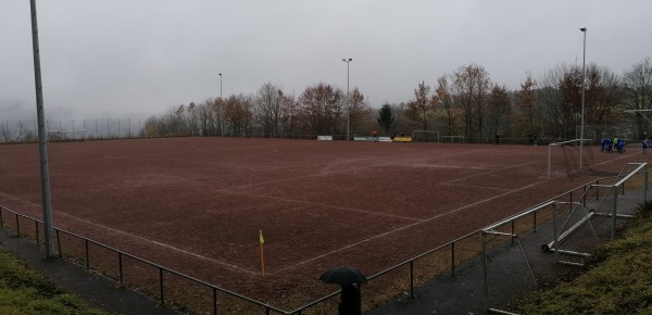 Sportplatz Zum Johannisberg - Mertesdorf