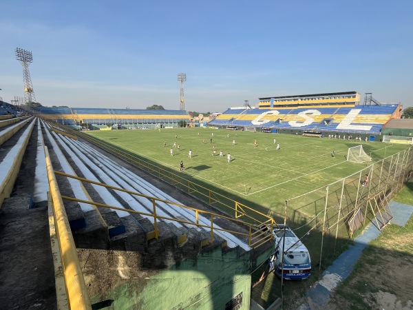 Estadio Feliciano Cáceres - Luque