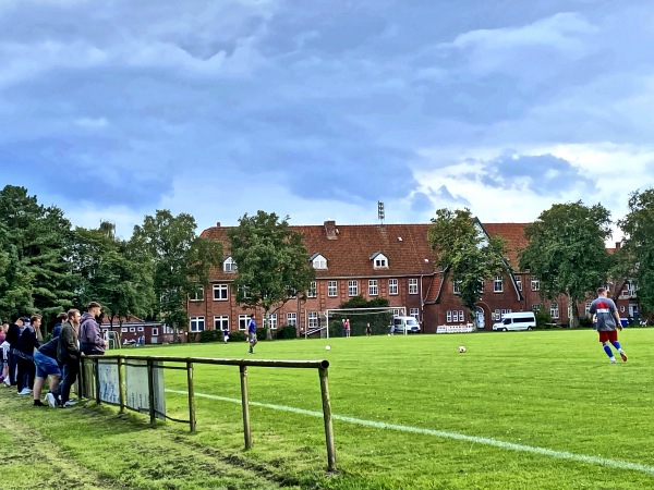 Grodener Sportplatz - Cuxhaven-Groden