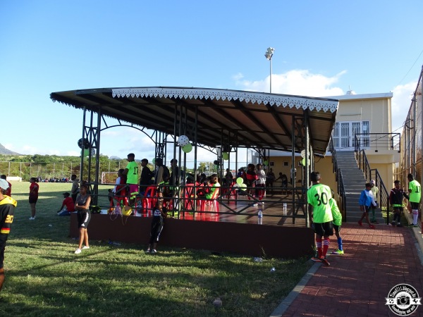 Gros Cailloux Football Field - Gros Cailloux