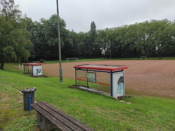 Volksparkstadion Nebenplatz 2 - Duisburg-Rheinhausen