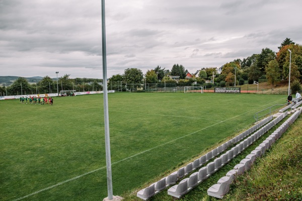 Ernst-Schneller-Stadion - Lauter-Bernsbach