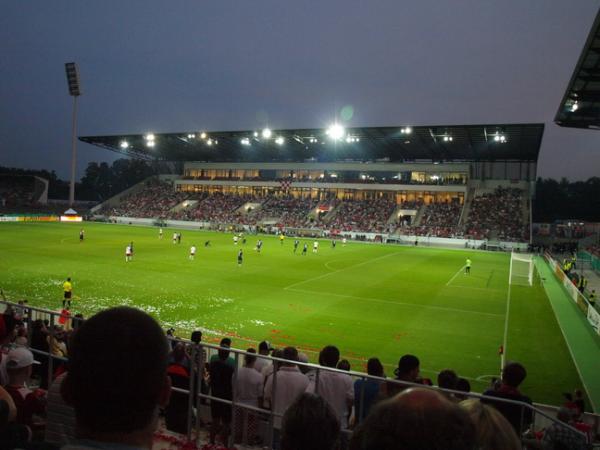 Stadion an der Hafenstraße - Essen/Ruhr-Bergeborbeck