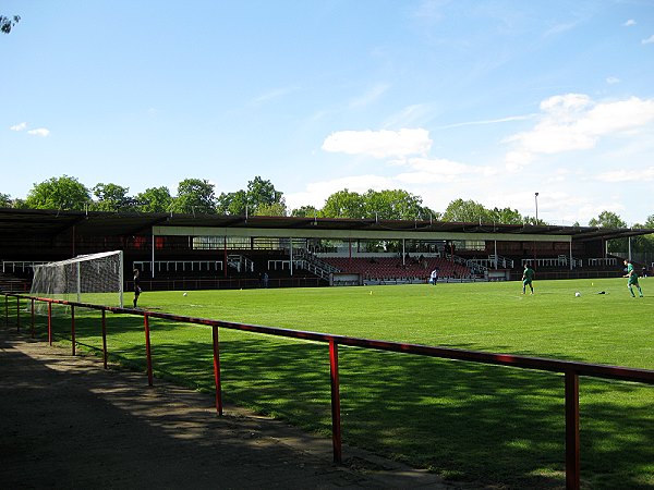 Oststadtstadion der Bezirkssportanlage Bothfeld - Hannover-Bothfeld