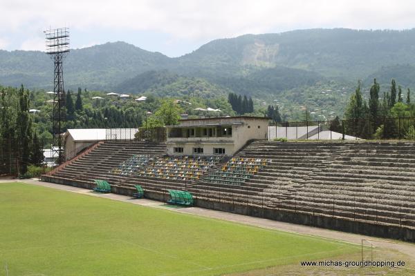 Stadioni Vladimer Bochorishvili - Tkibuli