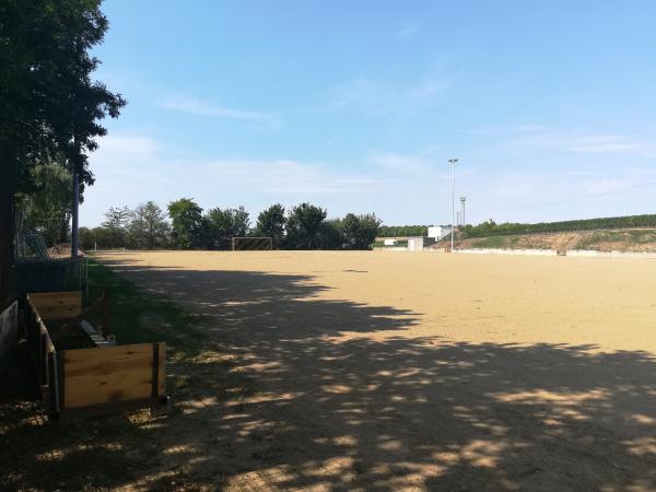 Sportplatz auf dem Eisenkopf - Neuleiningen
