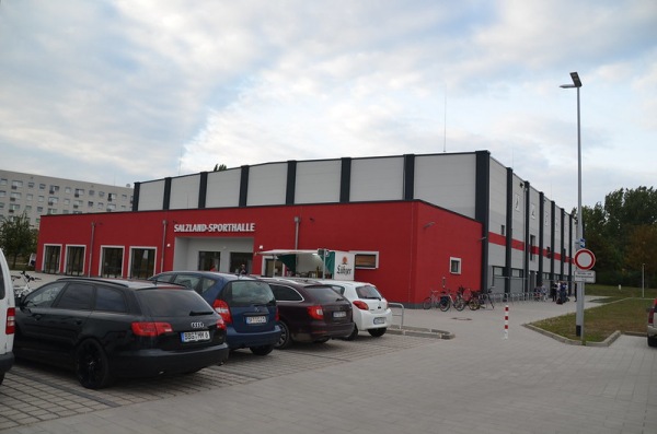 Salzland-Sporthalle Staßfurt - Staßfurt