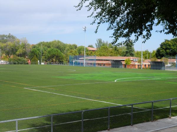 Polideportivo Julián Montero Campo 2 - Leganés, MD