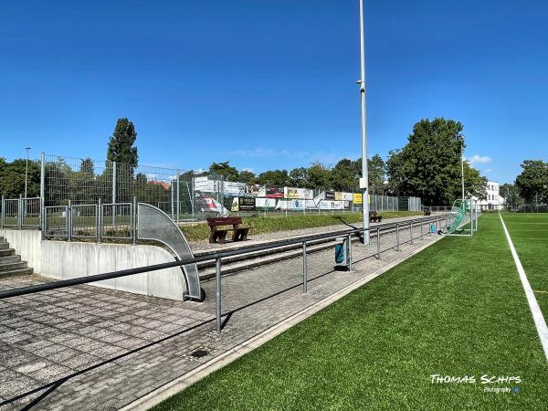 Bezirkssportanlage Mombach Platz 2 - Mainz-Mombach