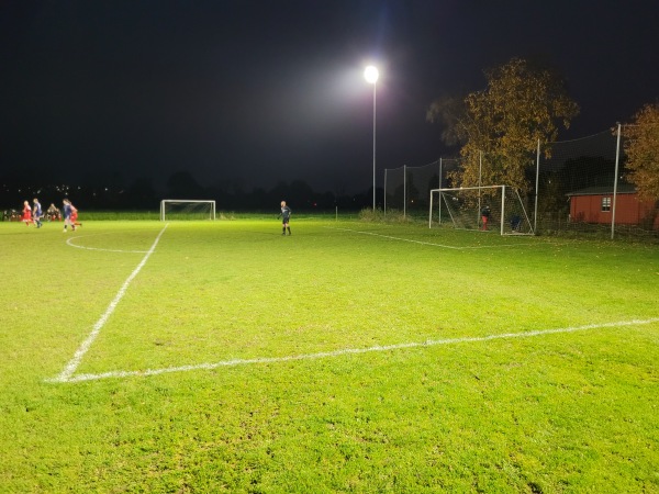 Naabsportplatz 2 - Schirmitz