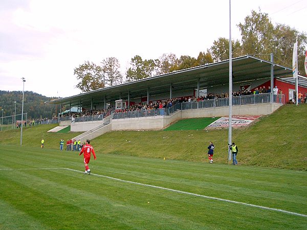 well welt Stadion - Kumberg