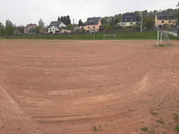 Stadion an der Wiesenstraße Nebenplatz - Thum