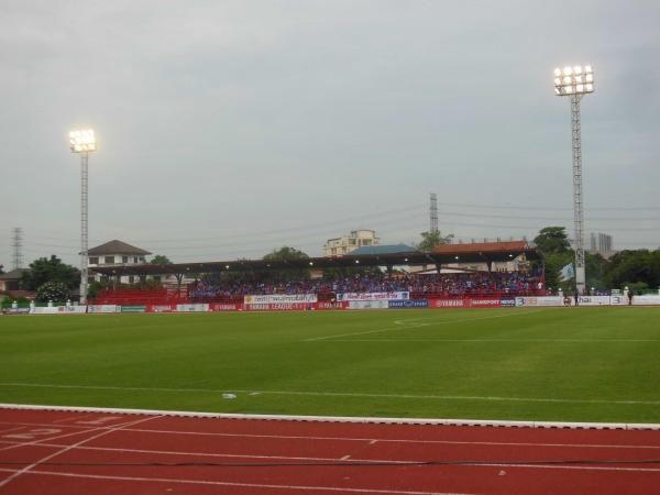 Stadion vor dem Umbau.